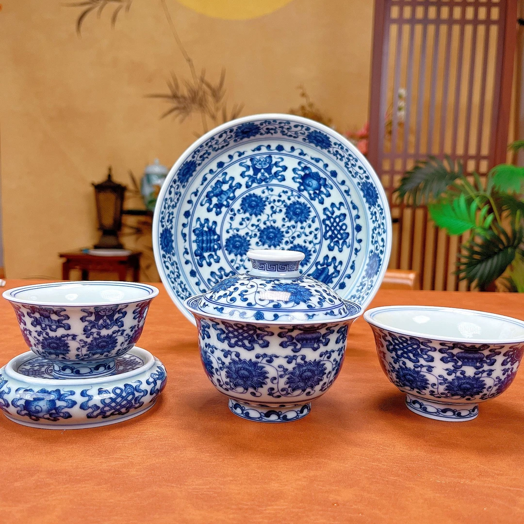 景德镇手工点工青花八宝纹元宝盖碗套组高温茶具