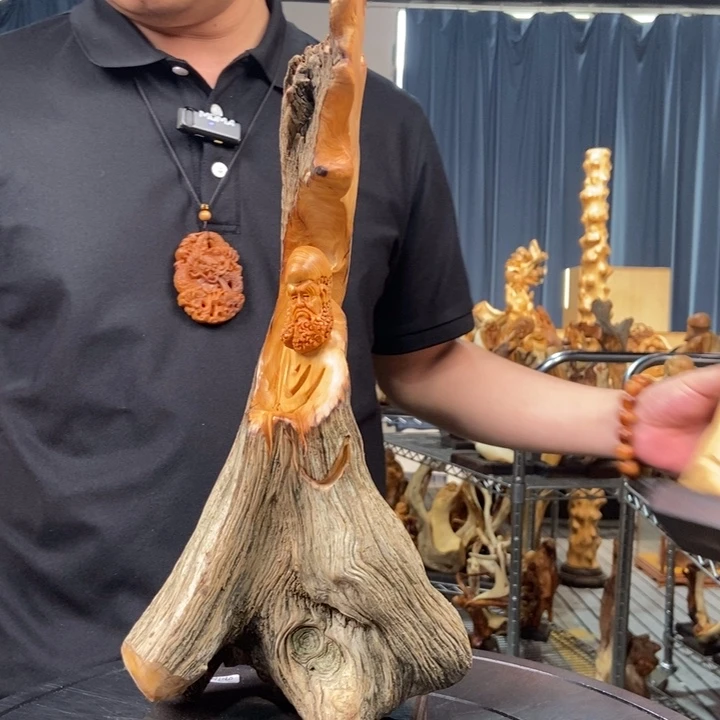 柏木（崖柏）随型摆件