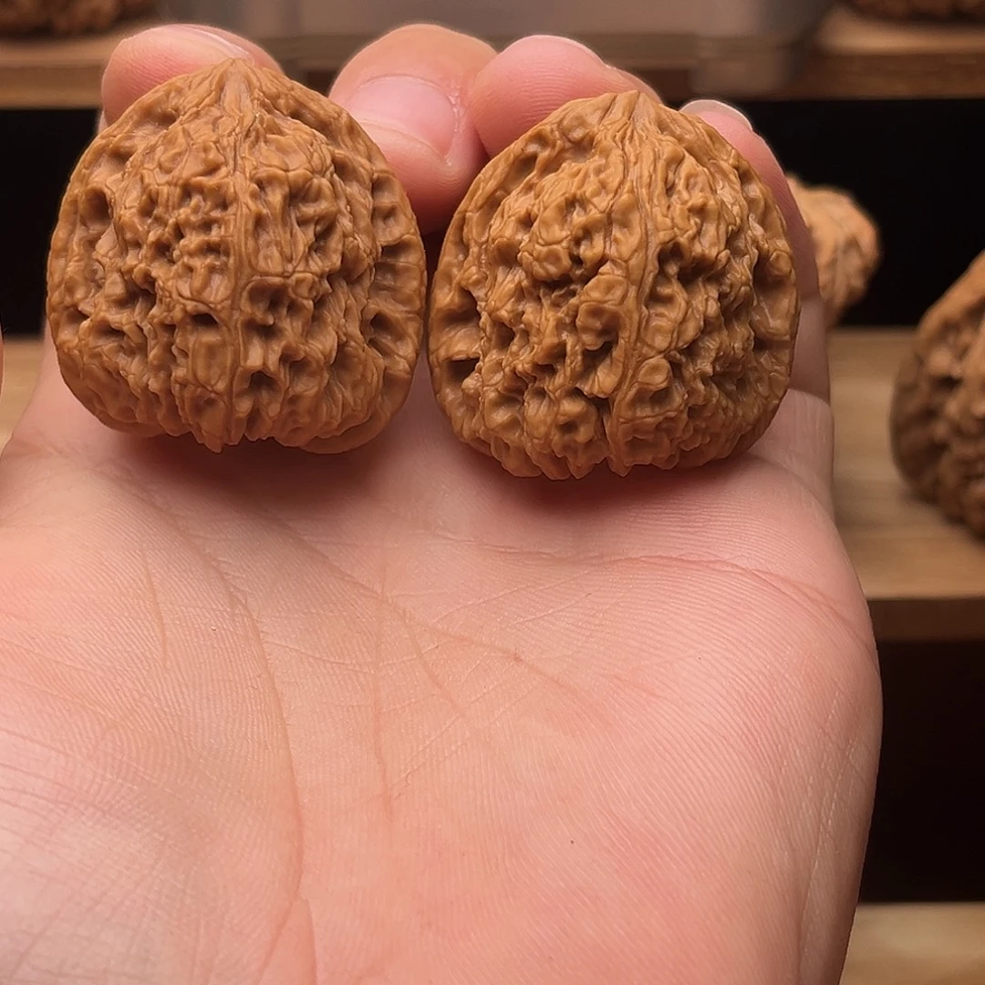 吊坠文玩核桃36全家福