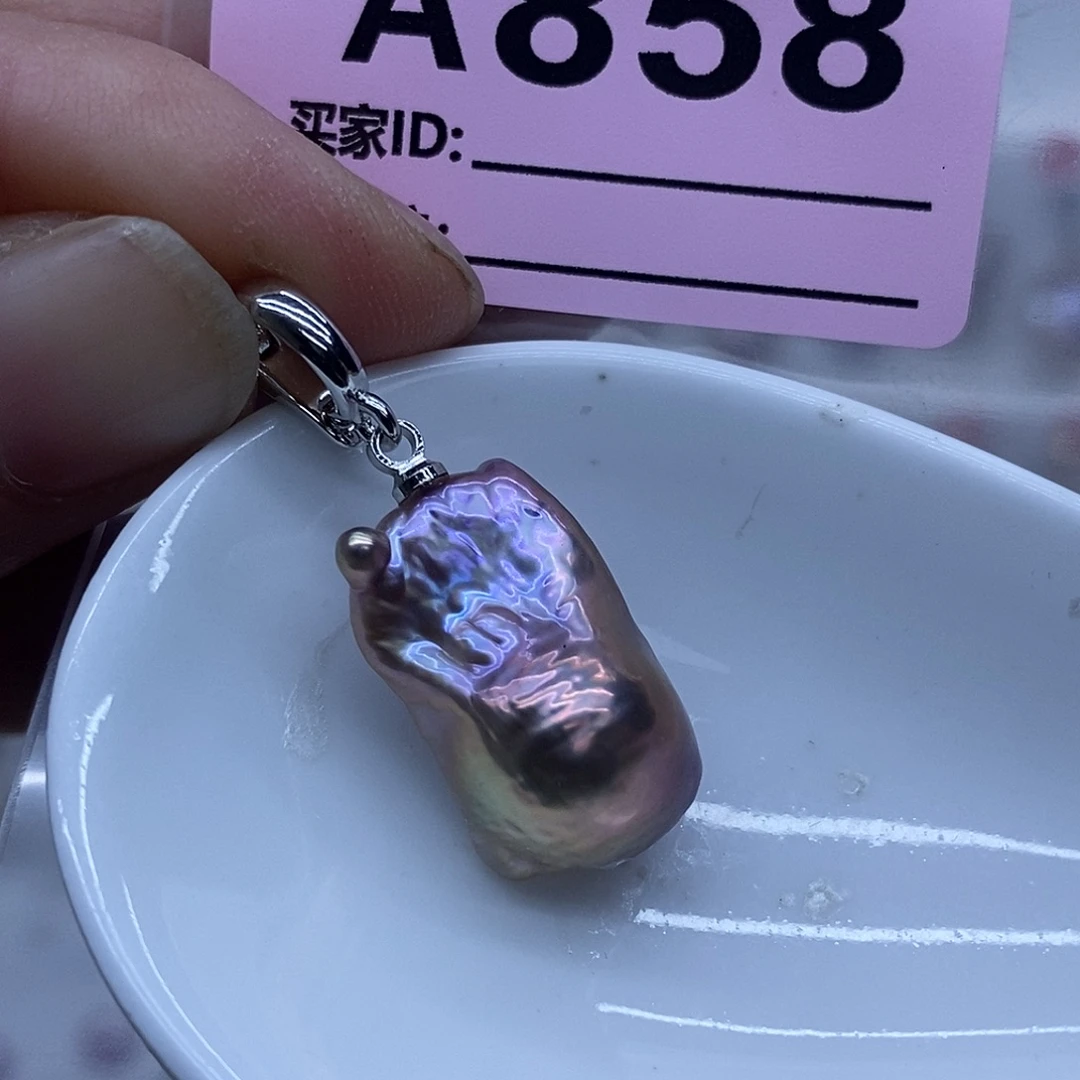 未镶嵌淡水珍珠颈饰