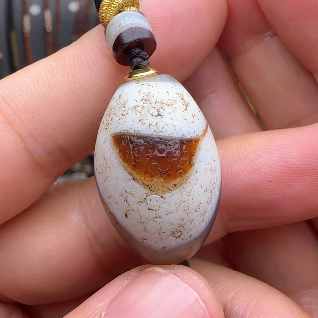 未镶嵌颈饰玛瑙/玉髓