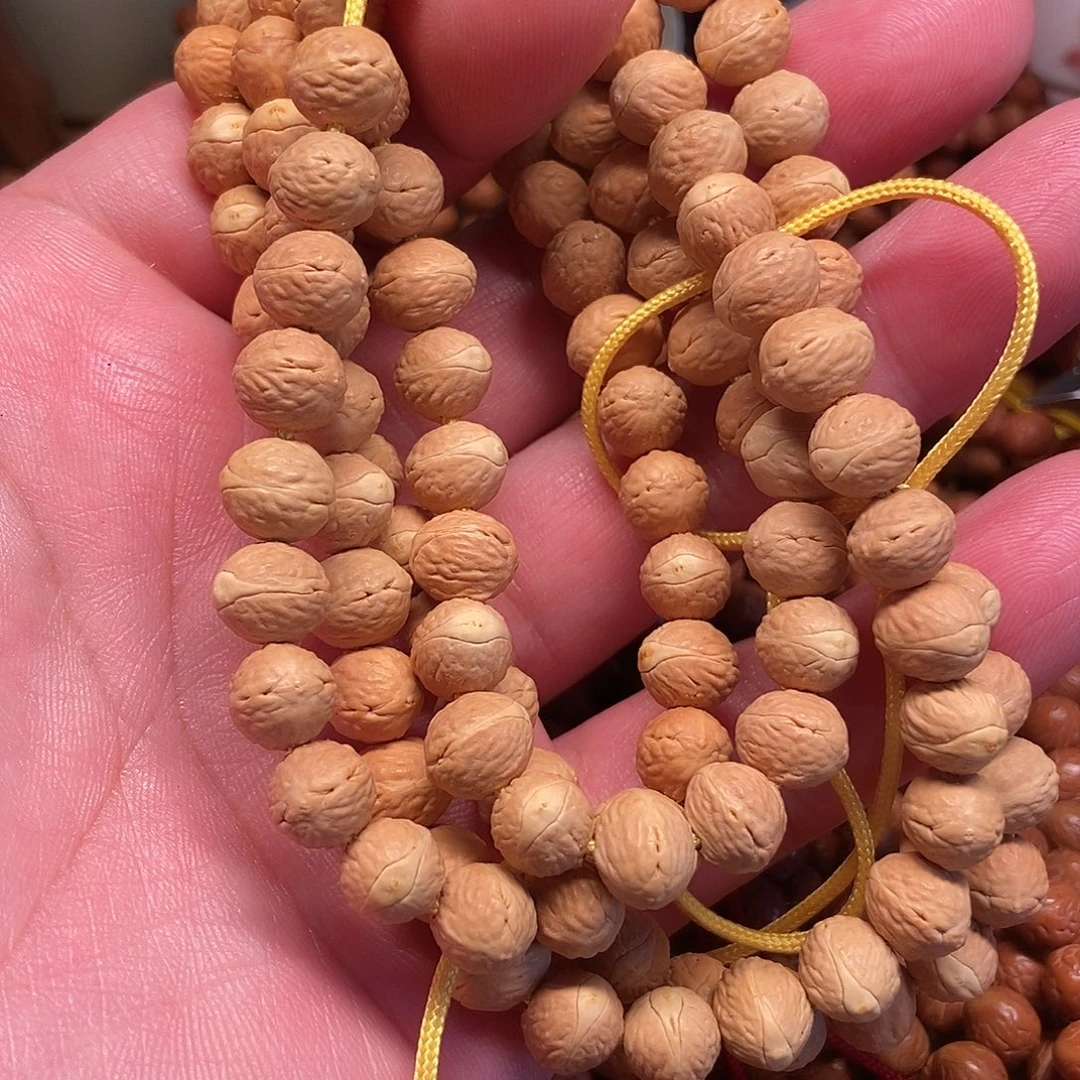 亭***前凤眼菩提吊坠酸枣核