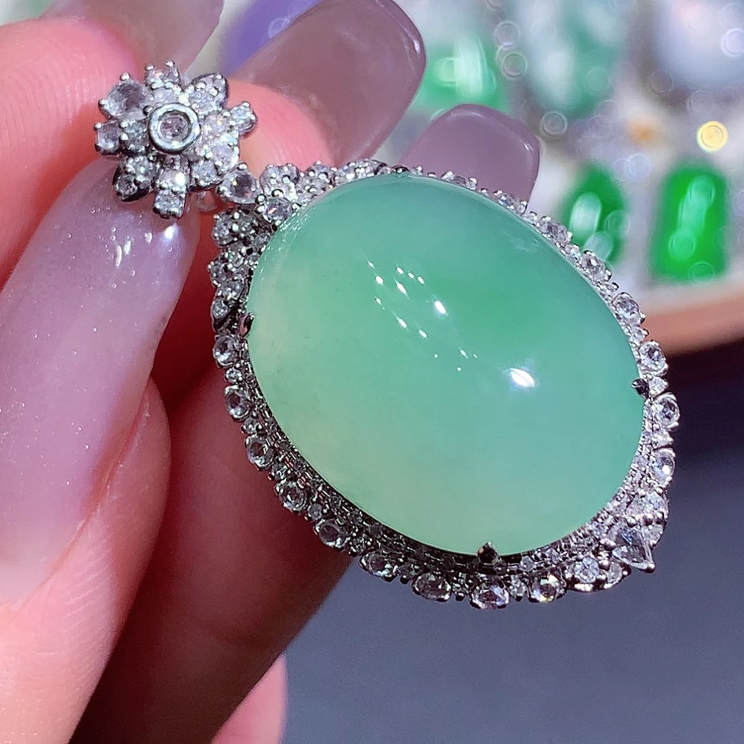 翡翠18K金镶嵌吊坠(不含链)