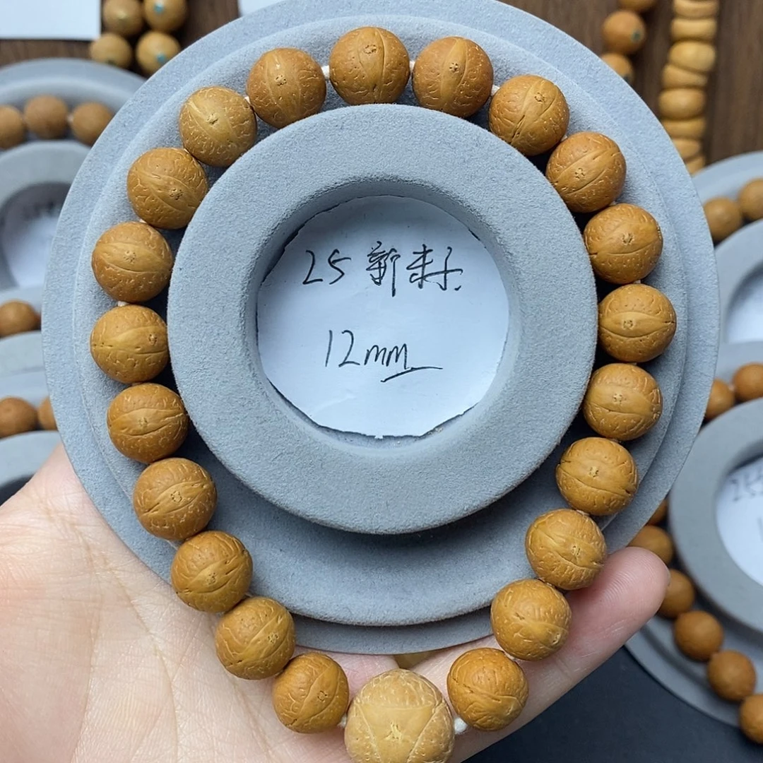 啤***鸡凤眼菩提手串保尼泊尔12mm手串