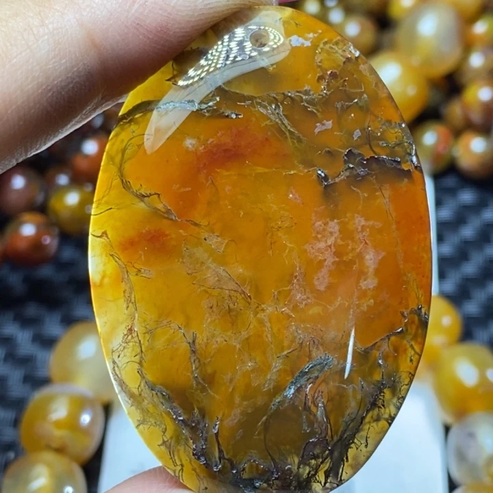 玛瑙/玉髓颈饰未镶嵌