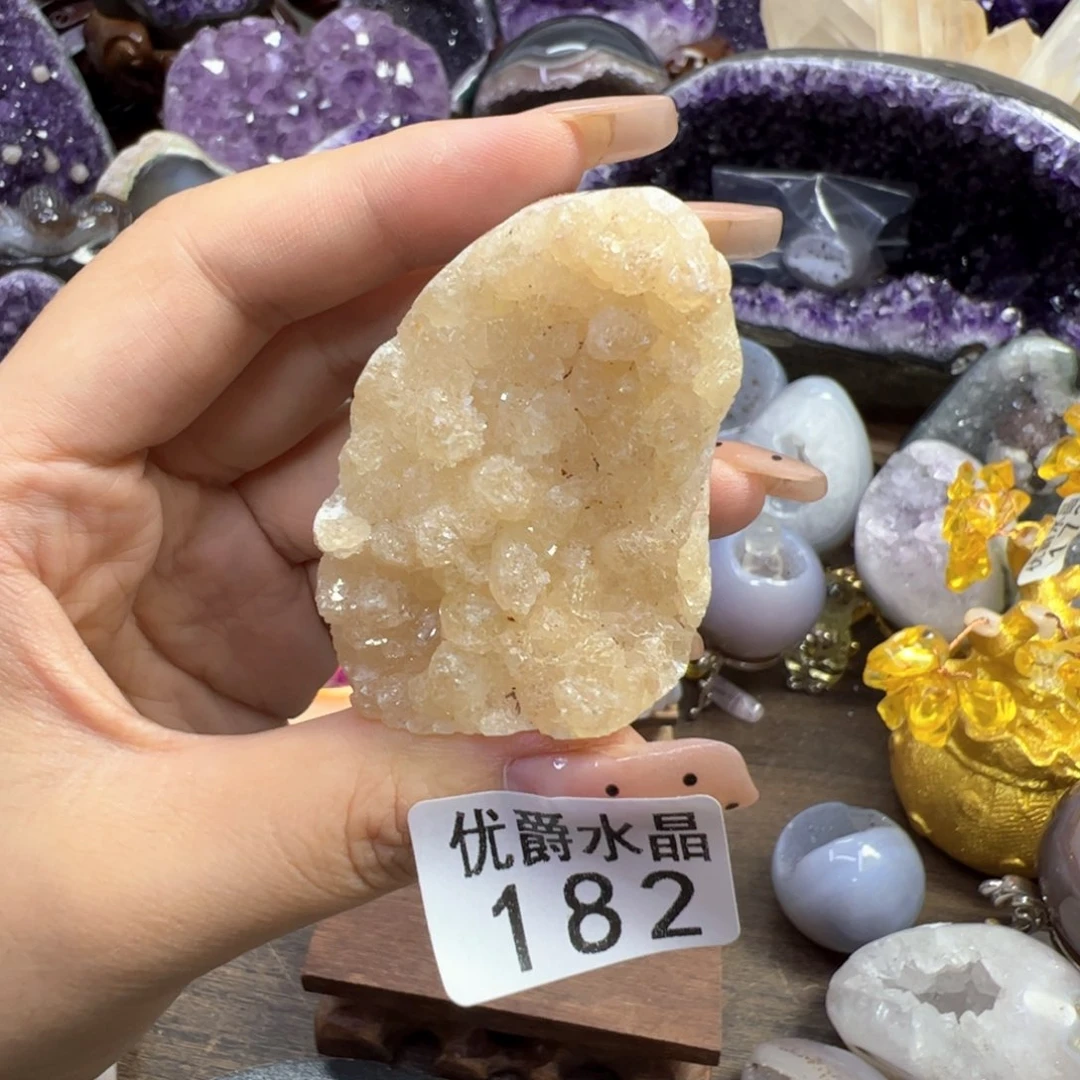 未镶嵌大型摆件（非配饰）水晶182