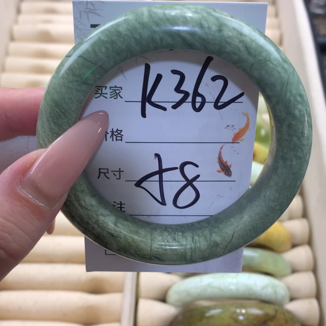 【闪购商品】未镶嵌蛇纹石玉手镯