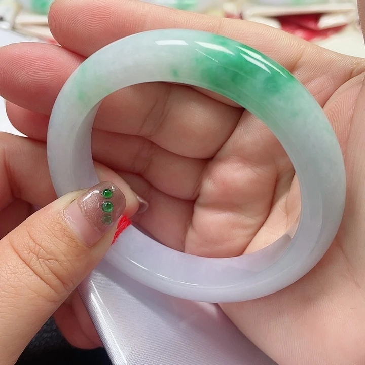 翡翠手镯未镶嵌缅甸翡翠手镯57圈