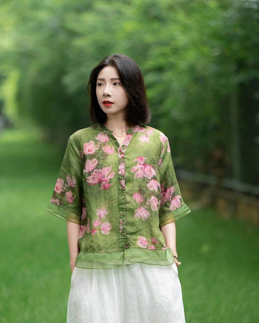 苎麻玉兰花拼接欧根纱上衣3096