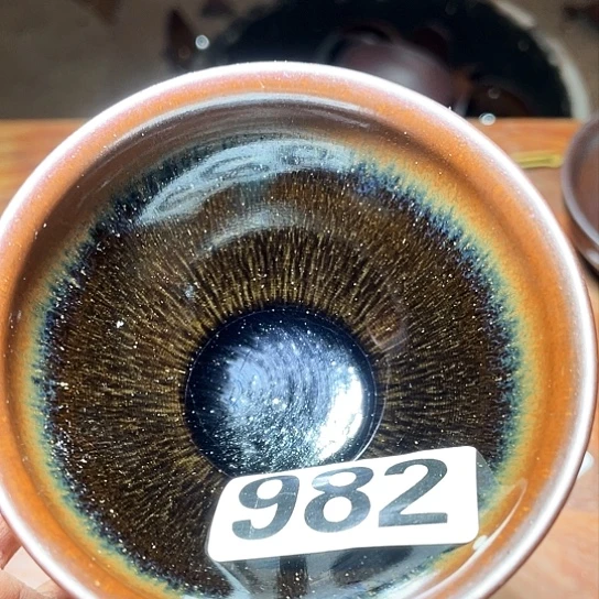 茶盏茶香的口感982万美元