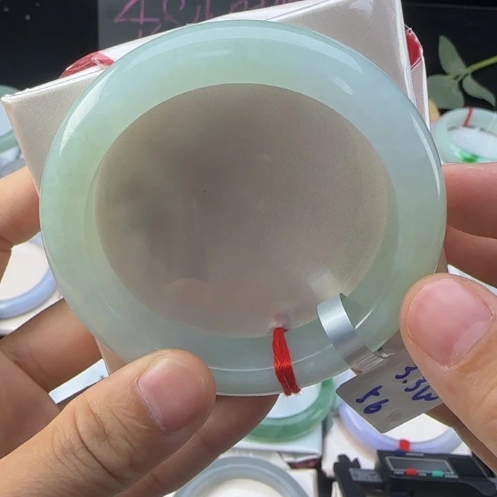 未镶嵌手镯翡翠翡翠手镯