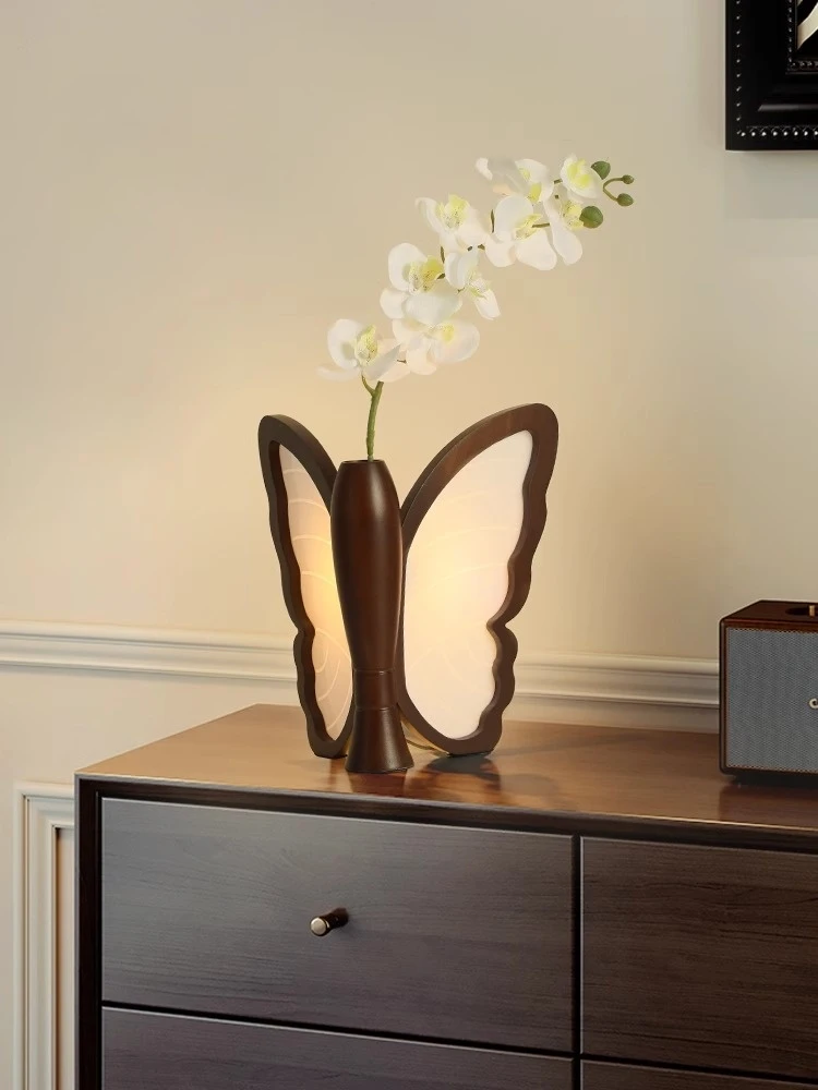 中古风蝴蝶台灯卧室床头灯复古胡桃木色氛围高级感装饰灯