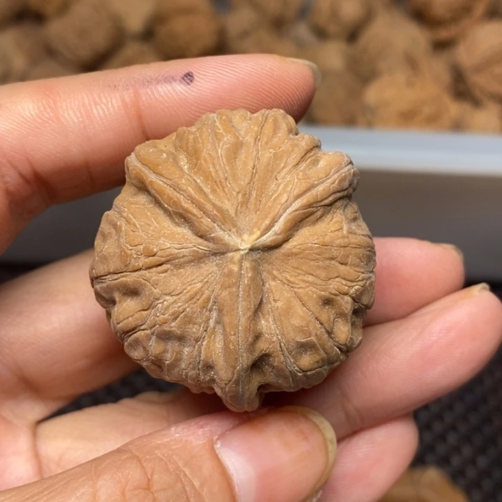 飞***觉吊坠文玩核桃文玩核桃异形单只
