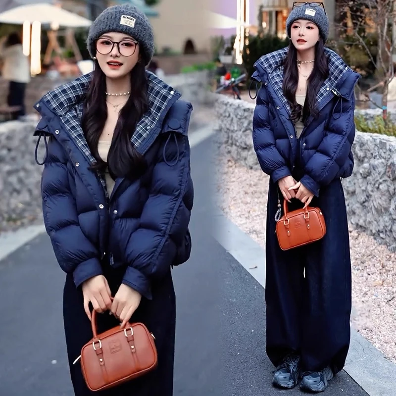 时尚连帽羽绒服女冬季新款洋气显瘦加厚保暖百搭休闲格子面包服潮