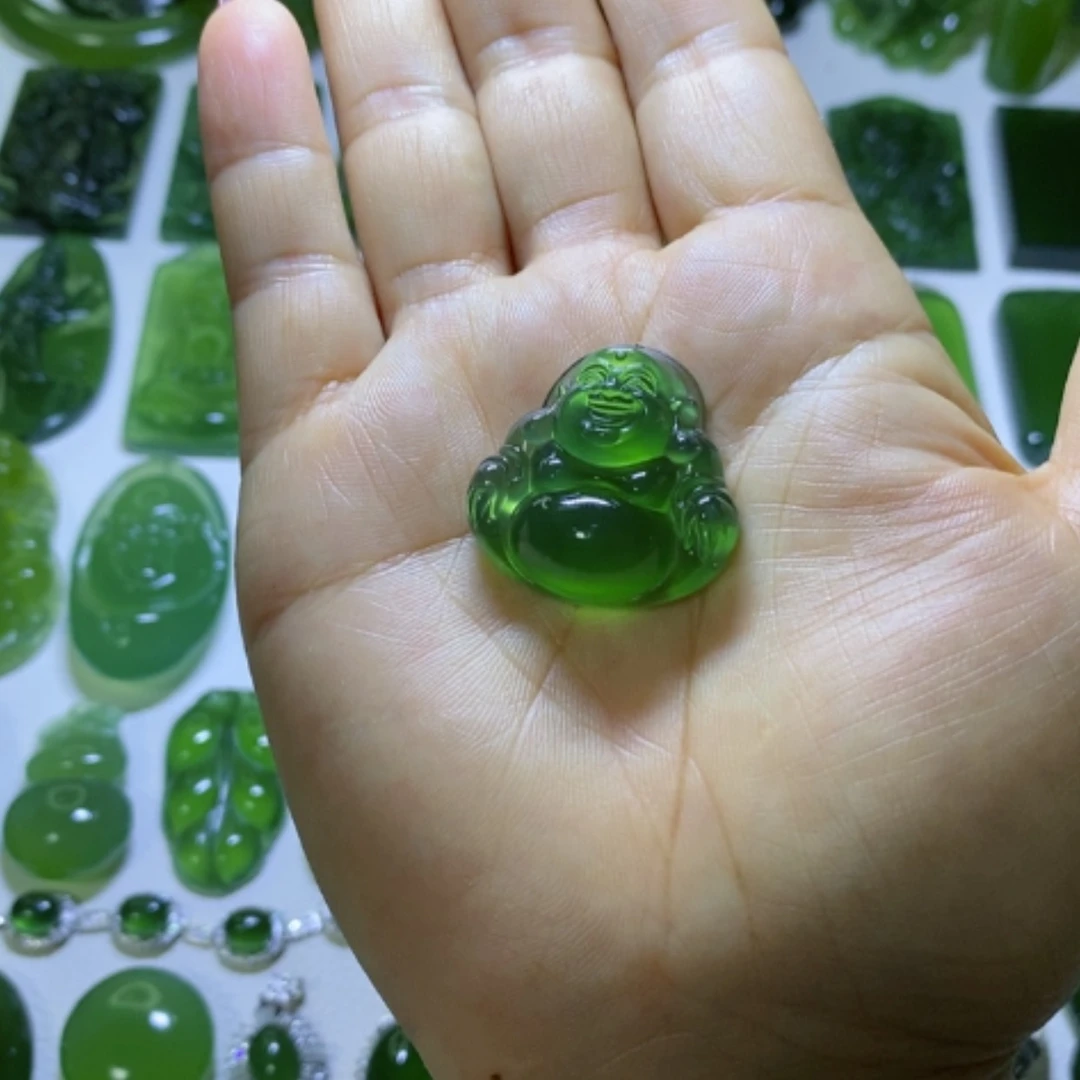 【闪购商品】蛇纹石玉颈饰未镶嵌