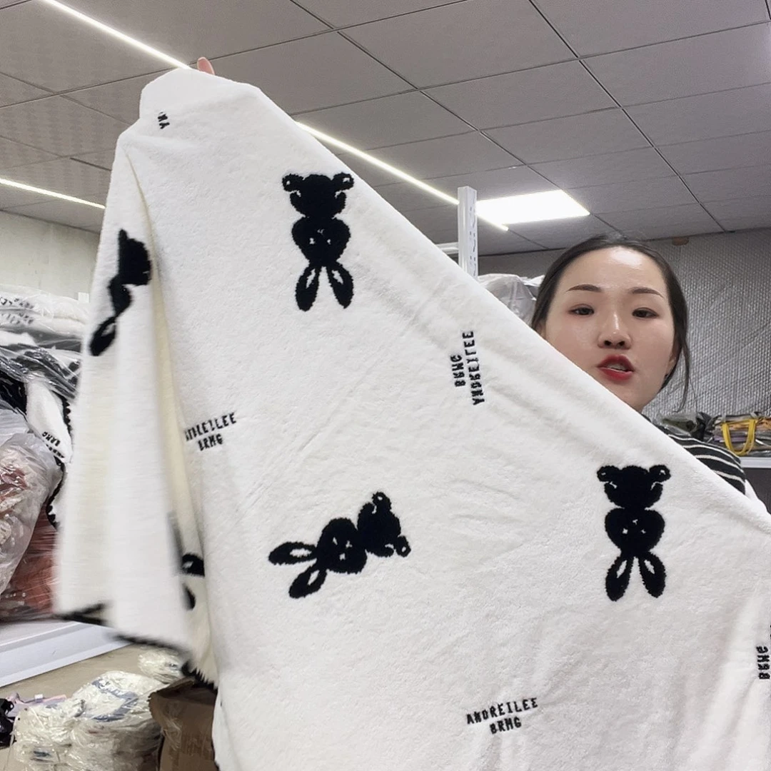 毛绒啦咯啦咯啦咯啦咯啦