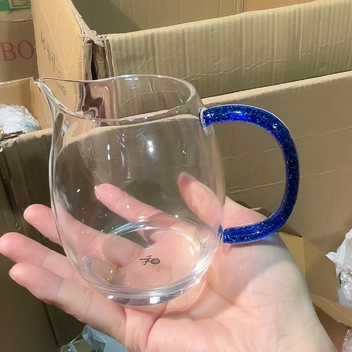 篮金橙然。