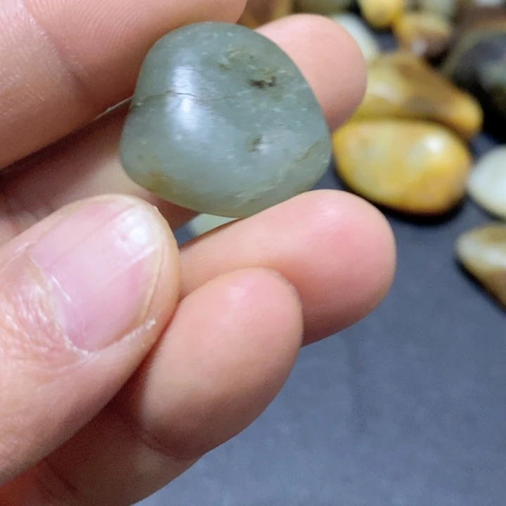 未镶嵌和田玉珠宝奇石