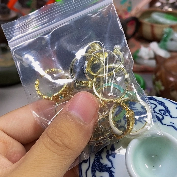 瓷片宝宝哈哈哈哈哈哈哈哈哈