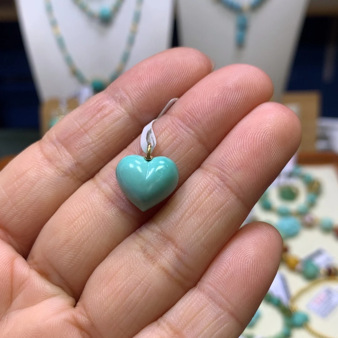 绿松石18K金镶嵌挂件