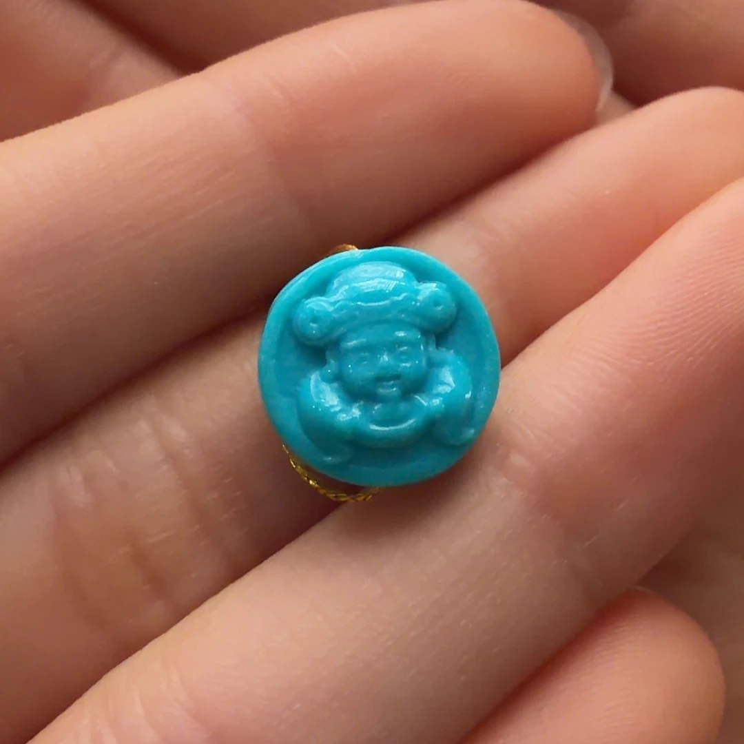 绿松石未镶嵌颈饰