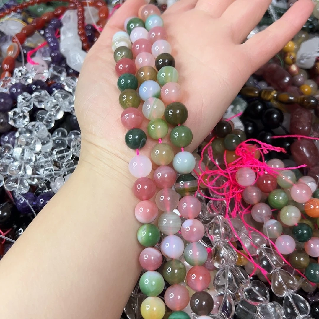 玛瑙/玉髓未镶嵌珠宝半成品，卡10盐源玛瑙一条