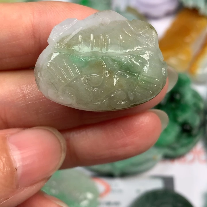 定制翡翠未镶嵌翡翠