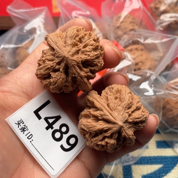 文玩核桃把件将军