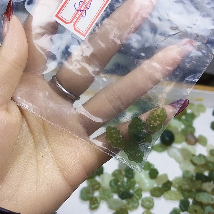 和田玉（糖玉）珠宝半成品未镶嵌小*圆