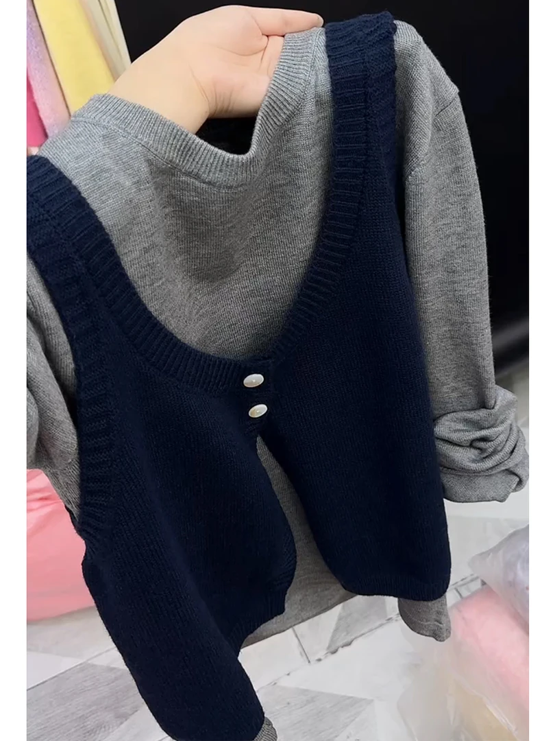 韩系减龄两件套藏蓝色针织马甲+灰色长袖打底衫2025秋季新款上衣