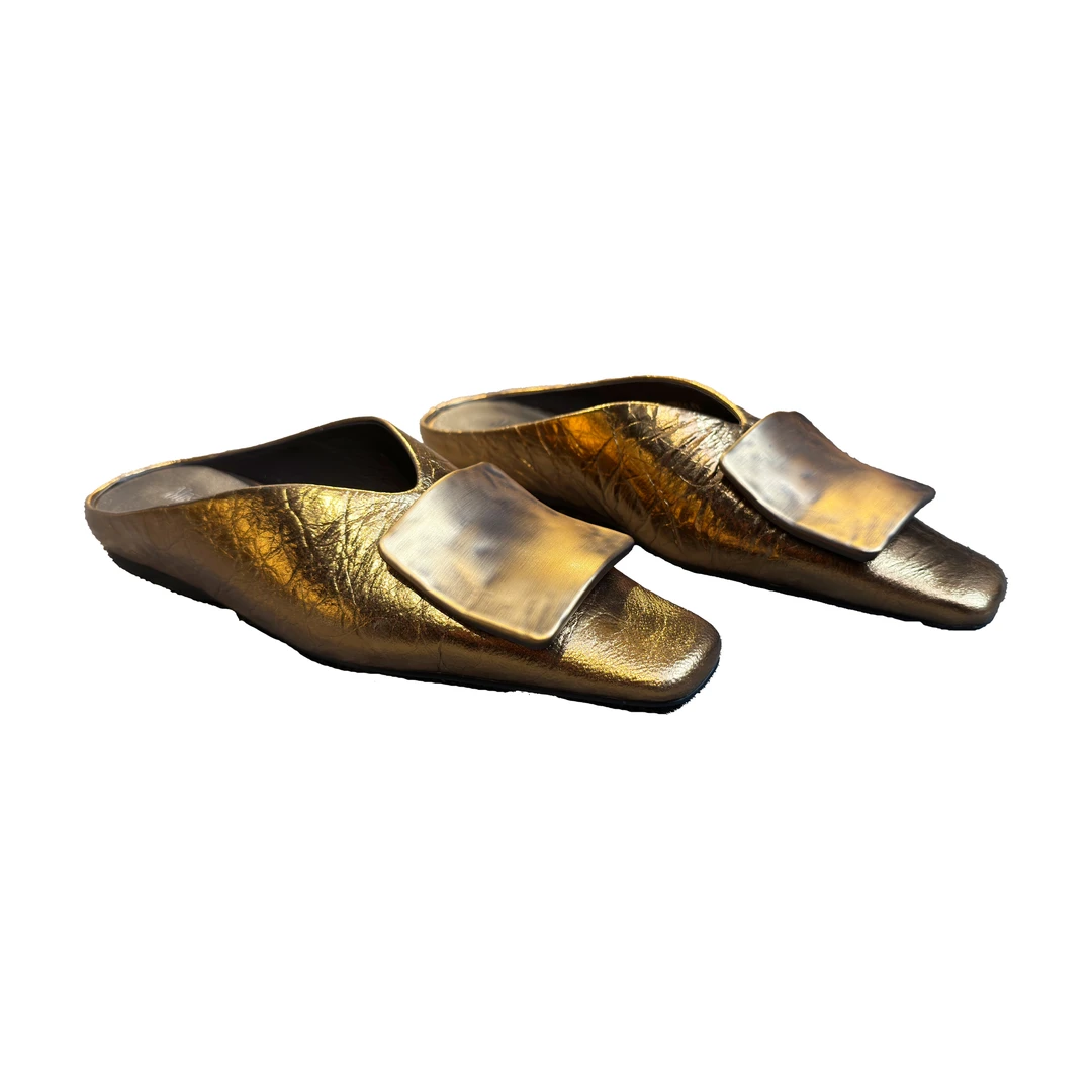 万哥2025春季新款方扣复古浅口单鞋女方头平底瓢鞋一脚蹬半拖鞋