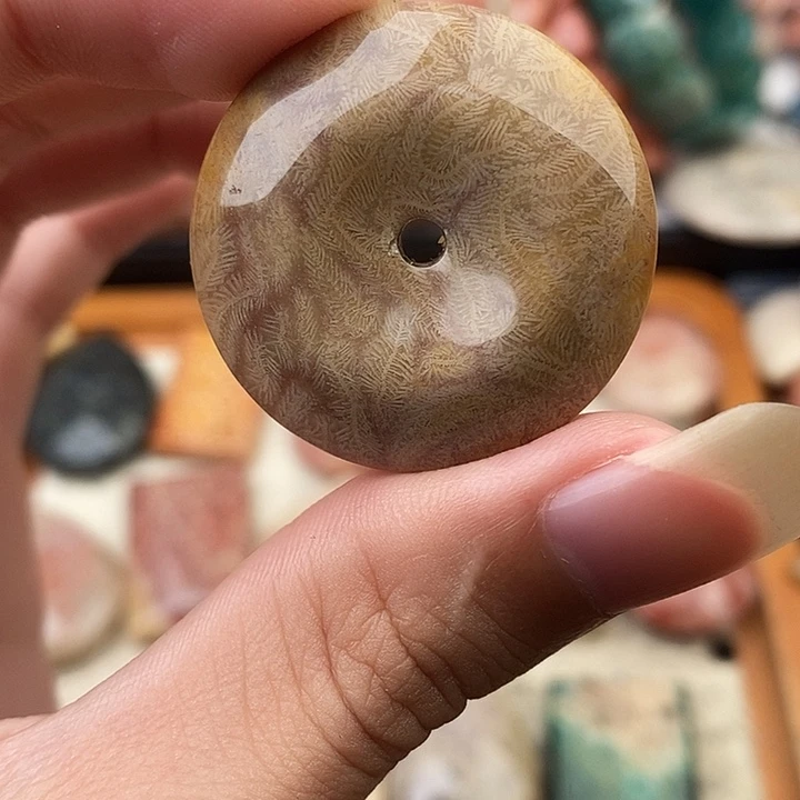 心***念硅化玉颈饰未镶嵌