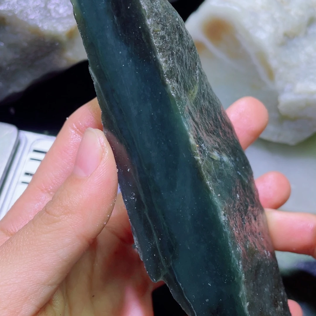 和田玉未镶嵌珠宝半成品