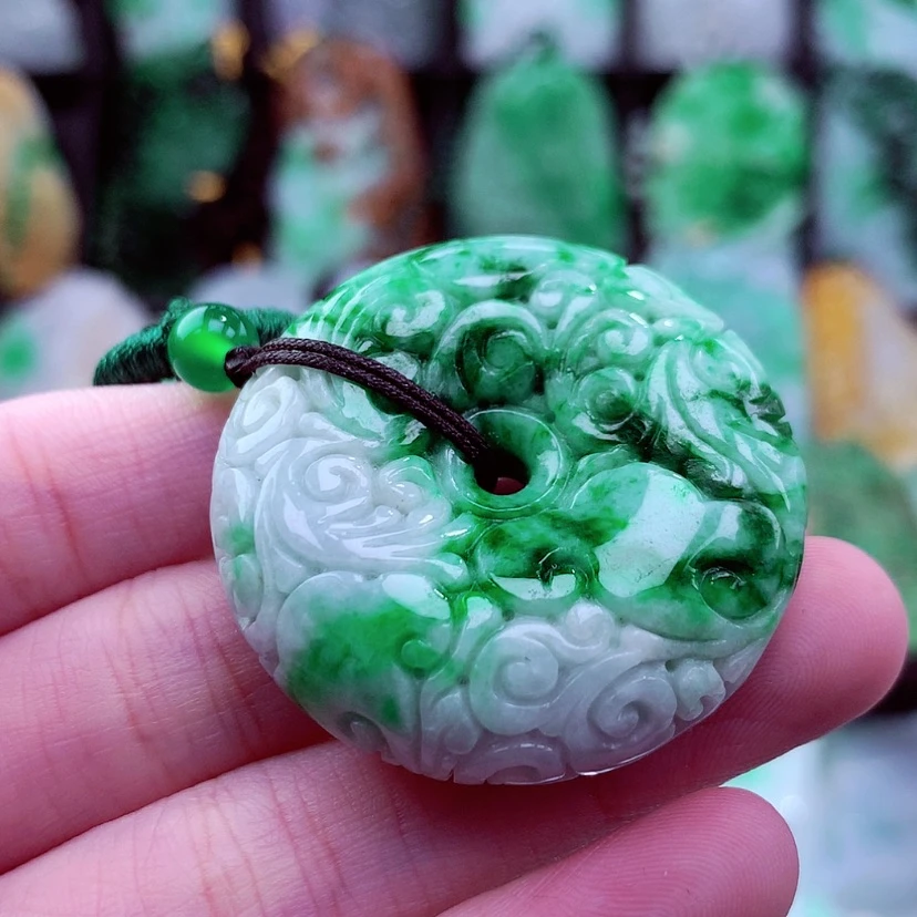 【闪购商品】翡翠颈饰未镶嵌天然