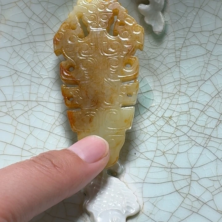 小***里瓷片双鱼青瓷开片大碗