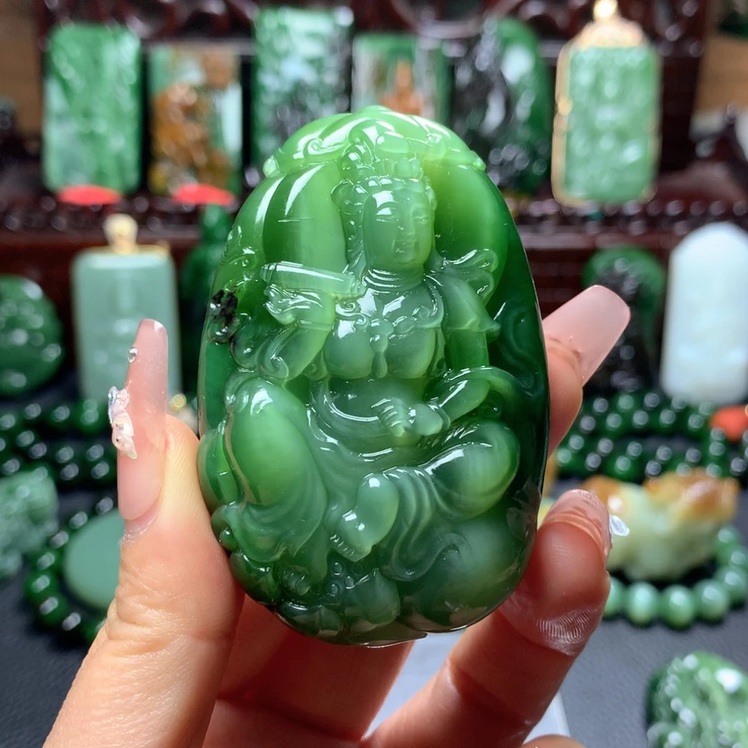 和田玉挂件未镶嵌拈**笑