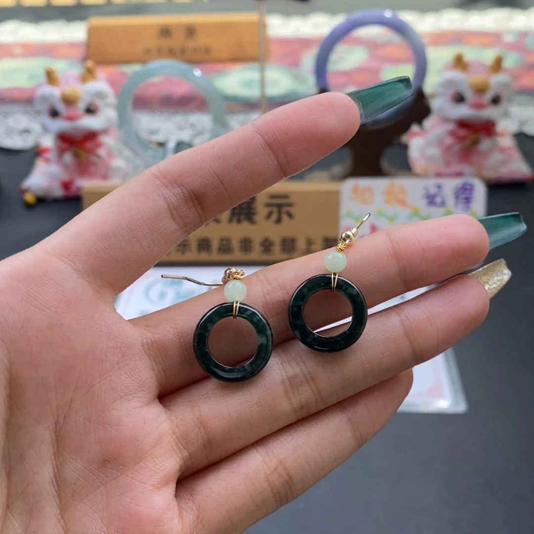 翡翠未镶嵌耳饰天然