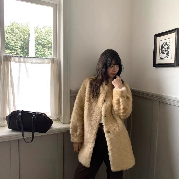 韩系中长款环保皮毛一体外套女2025秋冬季新款保暖加厚毛毛大衣