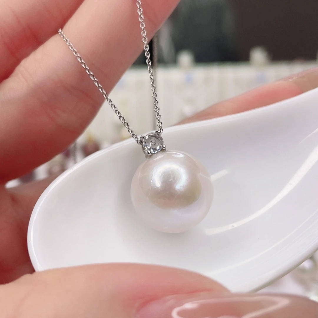 淡水珍珠吊坠(赠链)合金?****e