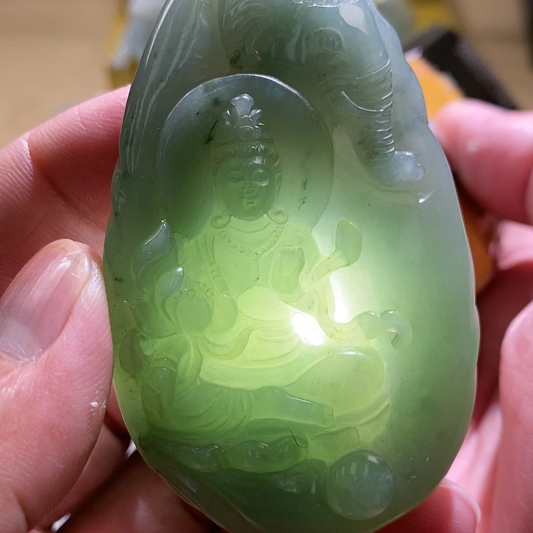 【闪购商品】翡翠颈饰未镶嵌1111111111111111