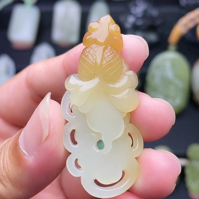 【闪购商品】和田玉未镶嵌挂件