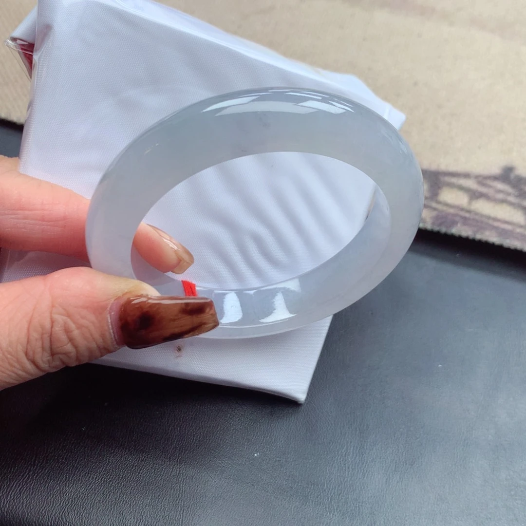 未镶嵌手镯翡翠缅甸翡翠手镯