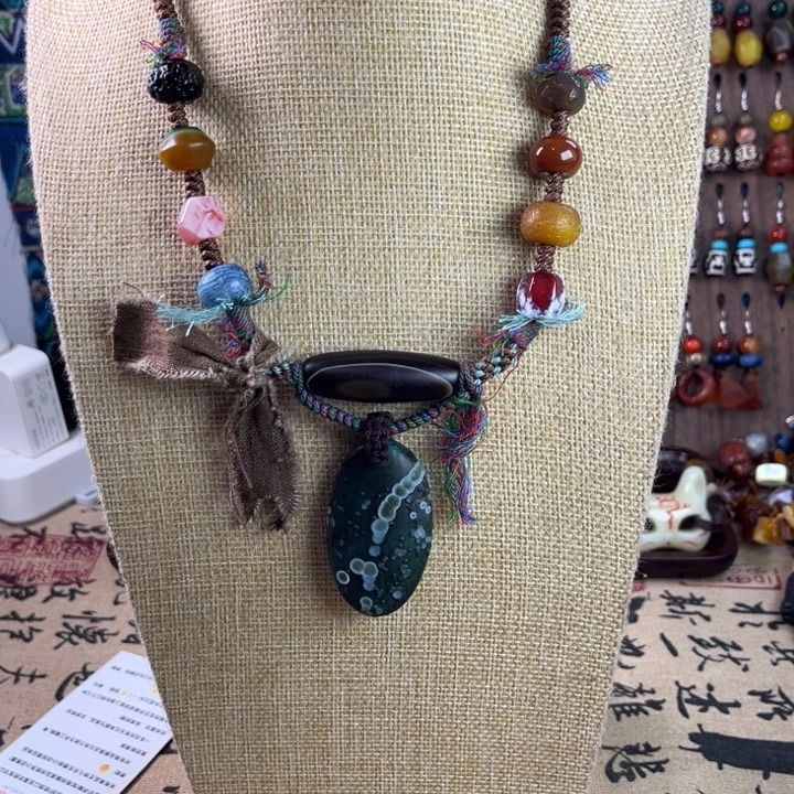 玛瑙/玉髓未镶嵌颈饰