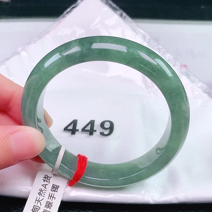 翡翠未镶嵌手镯449