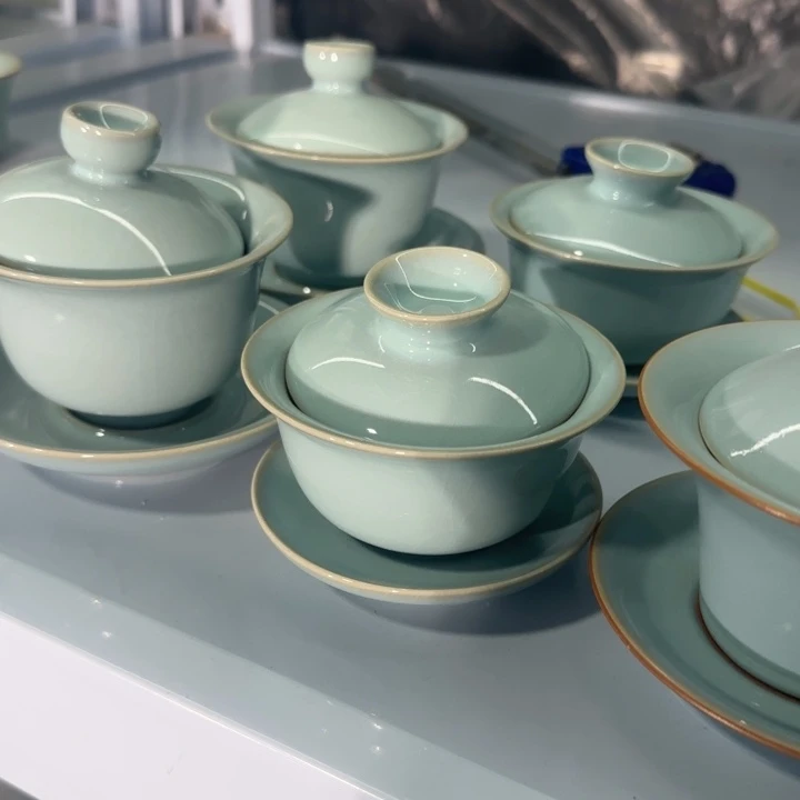 微瑕天青薄胎小元宝