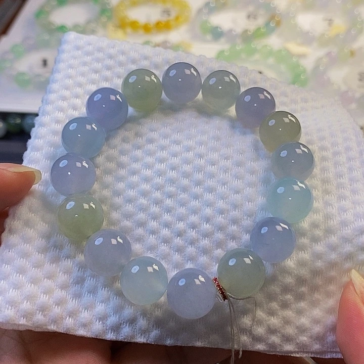 定制翡翠未镶嵌翡翠.