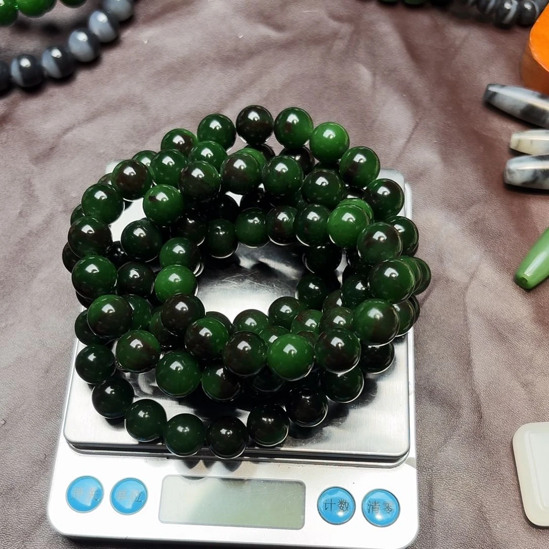 和田玉（碧玉）未镶嵌手链