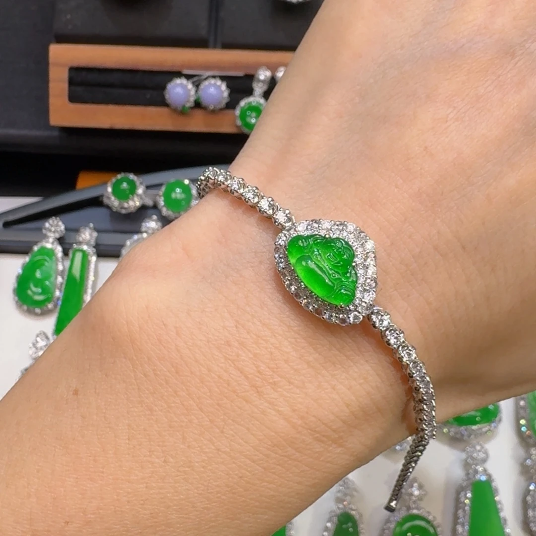 翡翠18K金镶嵌颈饰48小时鉴赏期