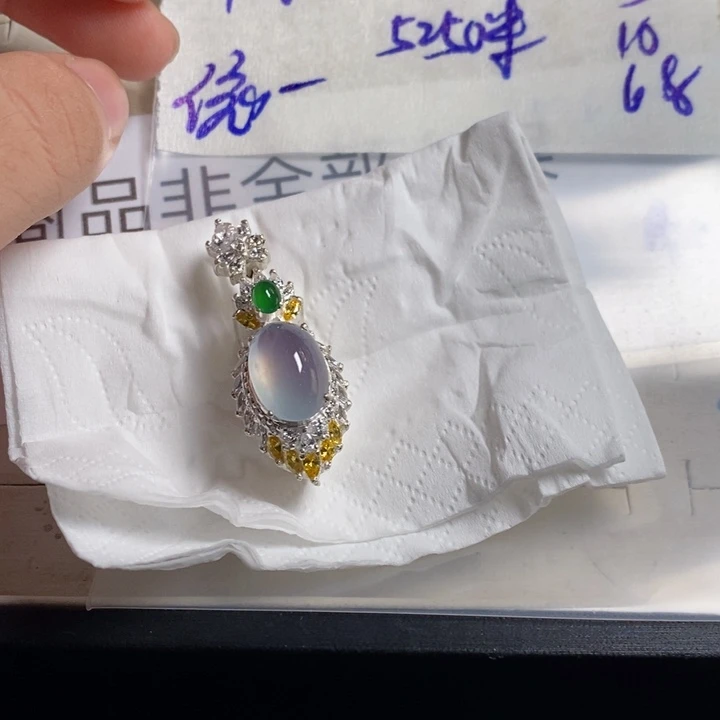 未镶嵌定制翡翠依*