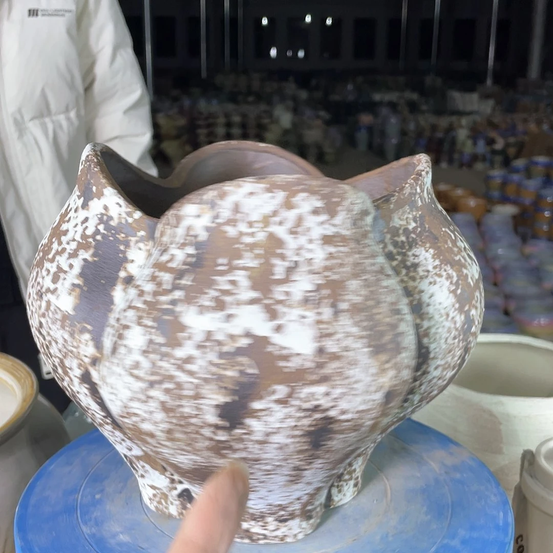 景德镇陶瓷花盆花器有孔口18高18